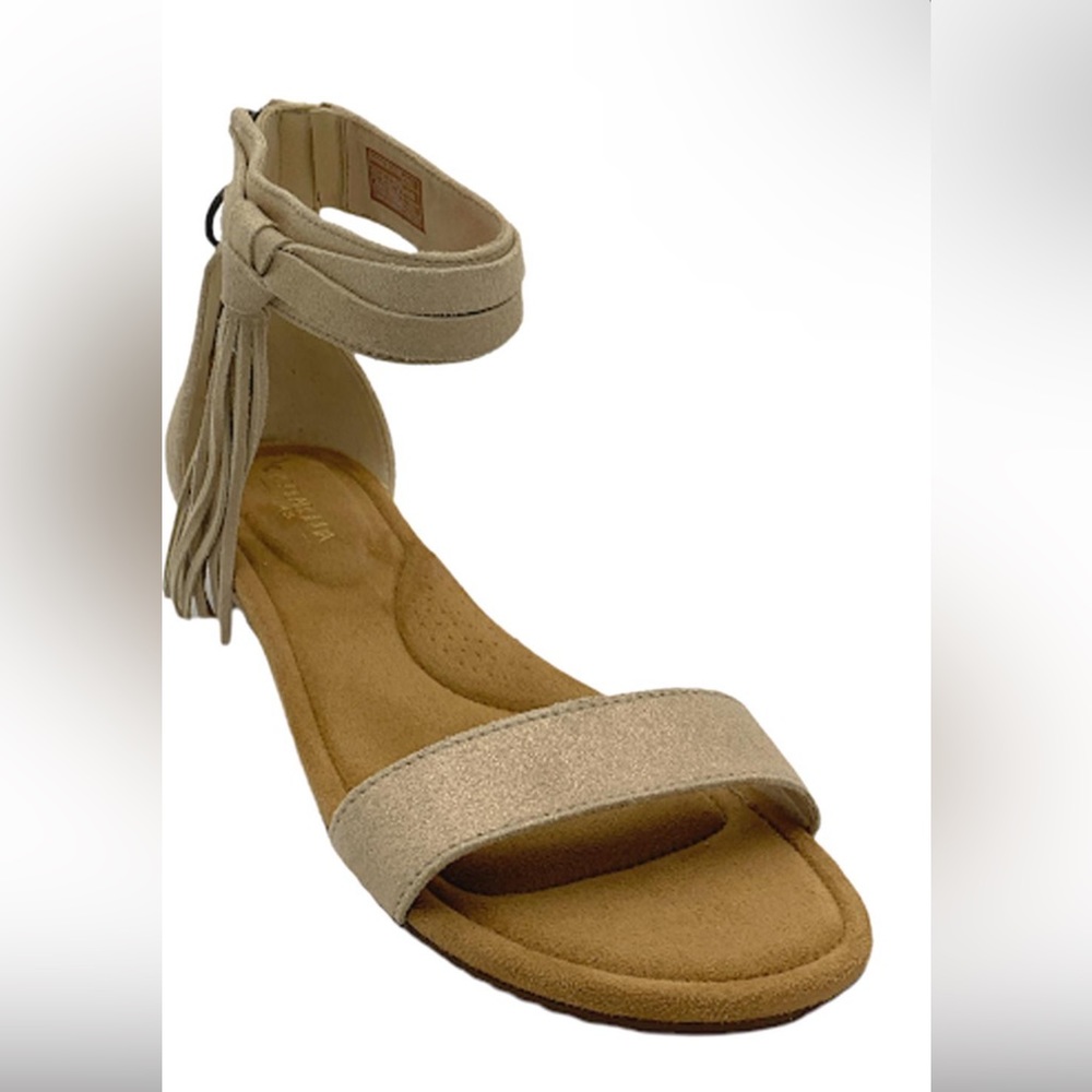 UGG Suede Tassel Wedge Frosted Almond/Tan/Cream Zippered Sandal NWOT Sz 9